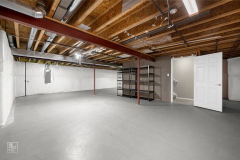 Tiny photo for 1870 Hampshire Drive, Hoffman Estates, IL 60192 (MLS # 12504127)