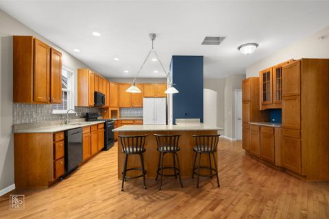 Tiny photo for 1870 Hampshire Drive, Hoffman Estates, IL 60192 (MLS # 12504127)