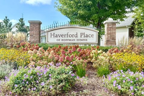 Tiny photo for 1870 Hampshire Drive, Hoffman Estates, IL 60192 (MLS # 12504127)