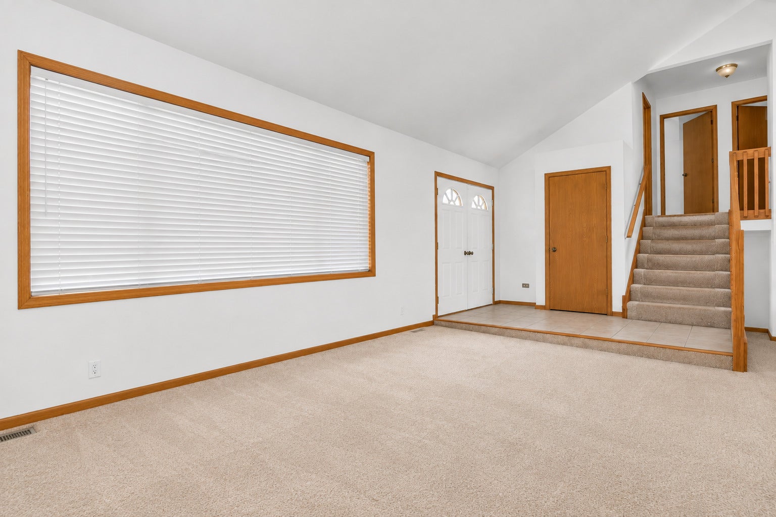 6035 Kathryn Lane