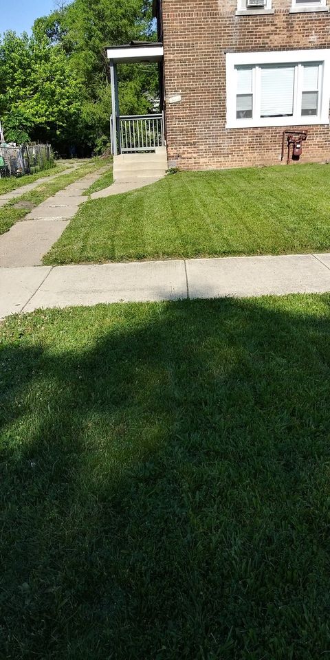 Tiny photo for 9918 S Hoxie Avenue, Chicago, IL 60617 (MLS # 12510569)