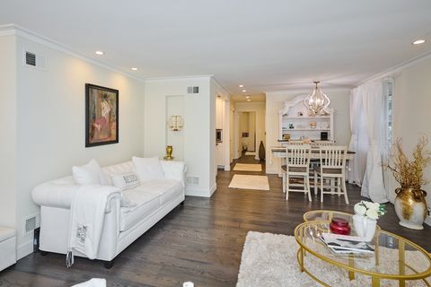 Tiny photo for 4828 W Berwyn Avenue, Chicago, IL 60630 (MLS # 12605268)