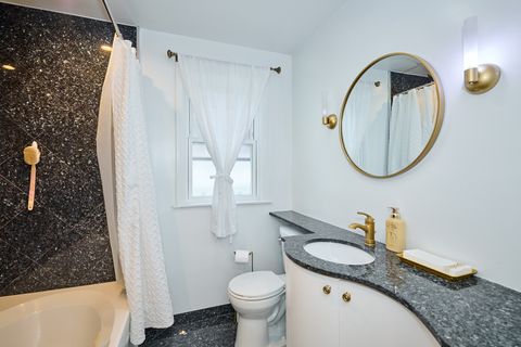 Tiny photo for 4828 W Berwyn Avenue, Chicago, IL 60630 (MLS # 12605268)