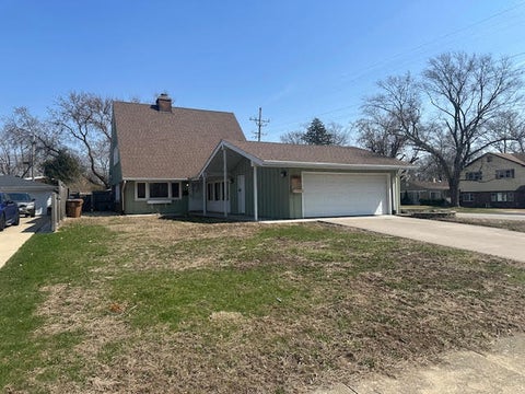 Tiny photo for 9843 Tulley Avenue, Oak Lawn, IL 60453 (MLS # 12690881)