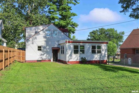 Tiny photo for 1300 2ND Avenue, Silvis, IL 61282 (MLS # QC4266636)