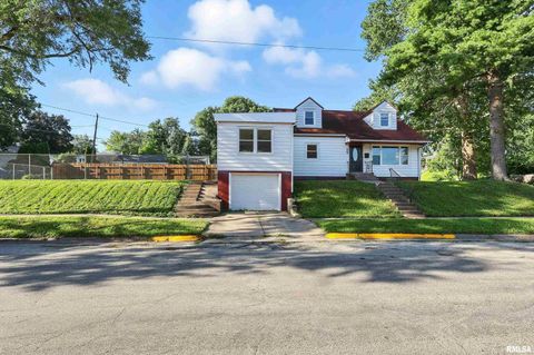 Tiny photo for 1300 2ND Avenue, Silvis, IL 61282 (MLS # QC4266636)