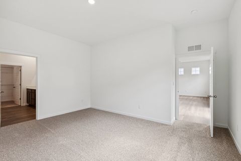 Tiny photo for 6453 Maple Glen Drive, Wonder Lake, IL 60097 (MLS # 12661110)