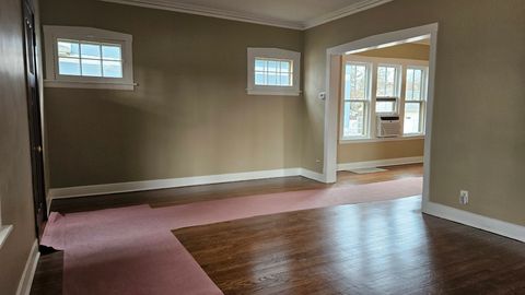 Tiny photo for 512 N Ridgeland Avenue, Oak Park, IL 60302 (MLS # 12575000)