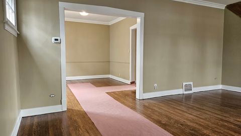 Tiny photo for 512 N Ridgeland Avenue, Oak Park, IL 60302 (MLS # 12575000)