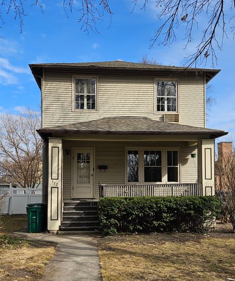 Photo of 512 N Ridgeland Avenue, Oak Park, IL 60302 (MLS # 12575000)