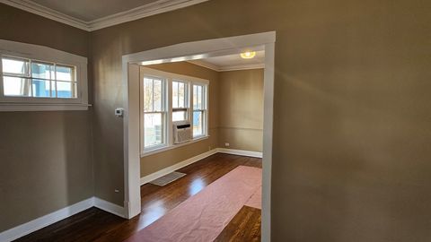 Tiny photo for 512 N Ridgeland Avenue, Oak Park, IL 60302 (MLS # 12575000)