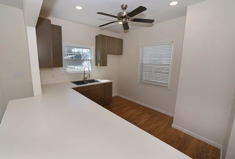 Tiny photo for 905 E Center Street, Ottawa, IL 61350 (MLS # 12614668)