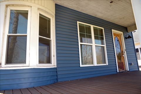 Tiny photo for 905 E Center Street, Ottawa, IL 61350 (MLS # 12614668)