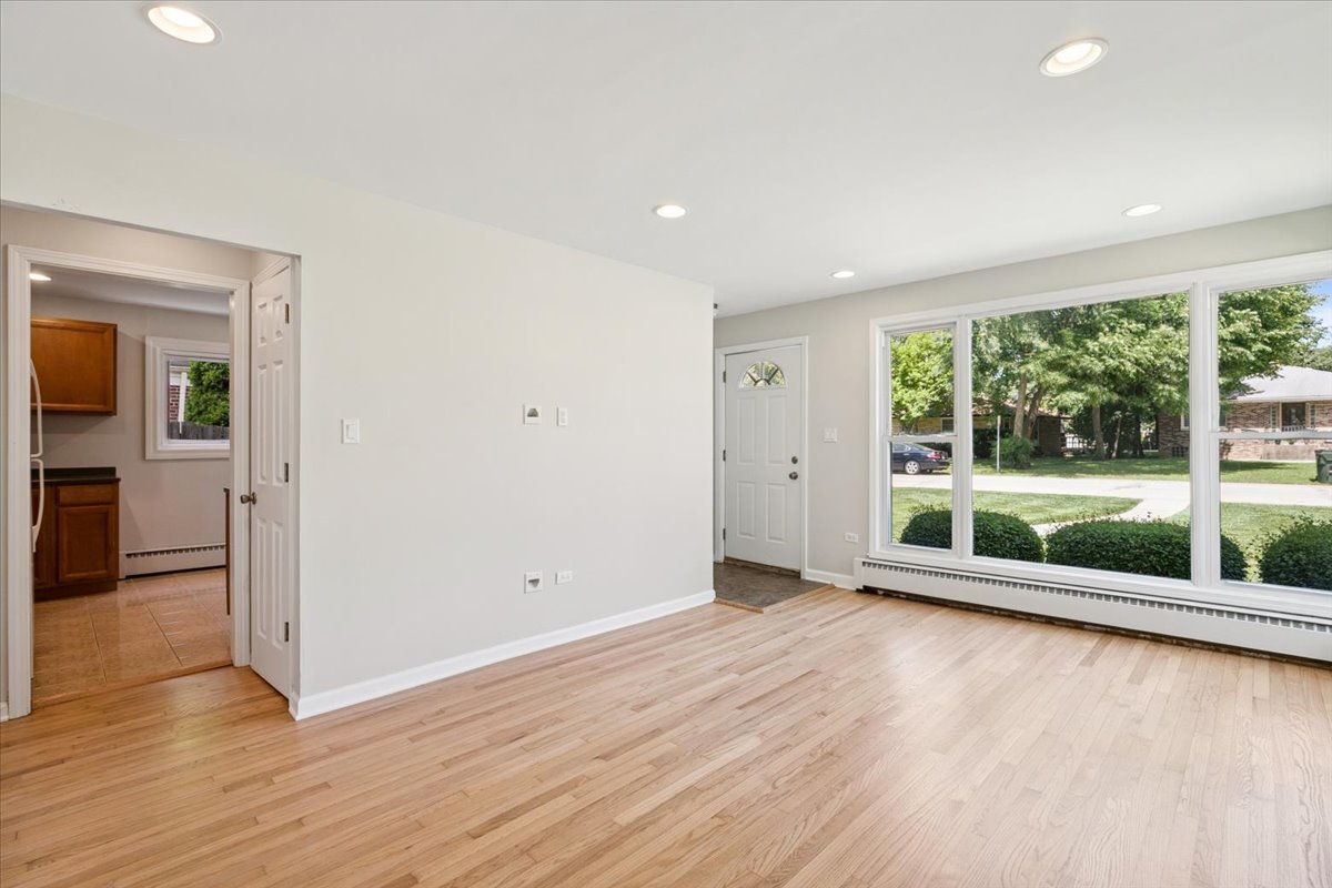 837 Lange Street