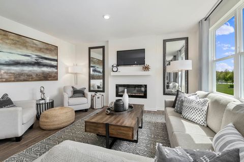 Tiny photo for 996 Sapphire Lane, Montgomery, IL 60538 (MLS # 12622635)