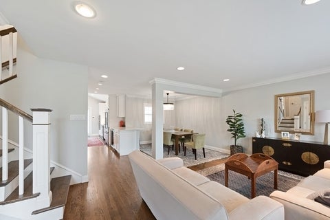Tiny photo for 1605 S Greenwood Avenue, Park Ridge, IL 60068 (MLS # 12711600)