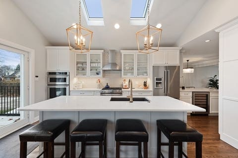 Tiny photo for 1605 S Greenwood Avenue, Park Ridge, IL 60068 (MLS # 12711600)