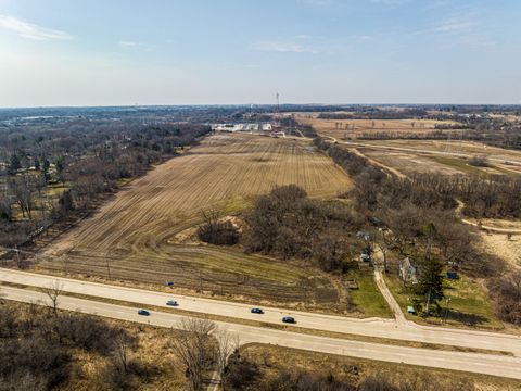 31132-31140 N Milwaukee Avenue Libertyville IL 60048