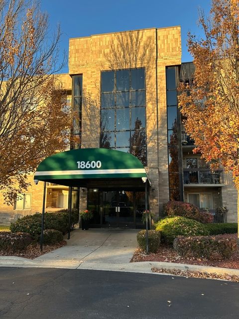 Tiny photo for 18600 Village West Drive #206, Hazel Crest, IL 60429 (MLS # 12510461)