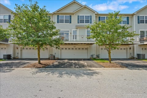 Tiny photo for 1005 Alberta Road, Elgin, IL 60124 (MLS # 12745668)