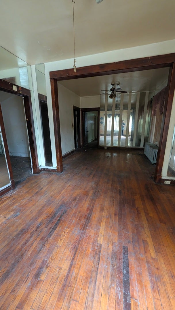 821 N Mozart Street