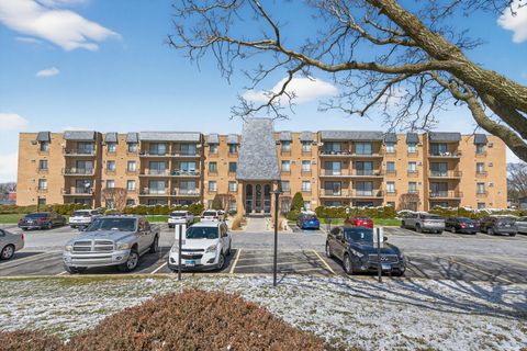 Tiny photo for 931 W Arquilla Drive #415, Glenwood, IL 60425 (MLS # 12593683)