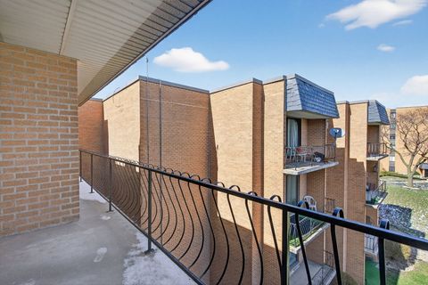 Tiny photo for 931 W Arquilla Drive #415, Glenwood, IL 60425 (MLS # 12593683)