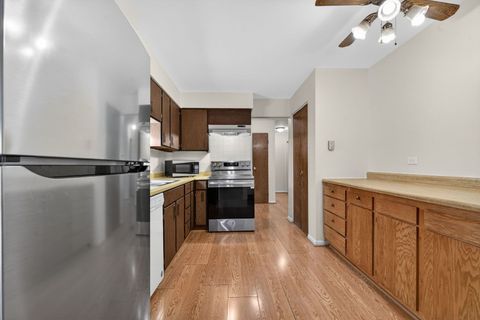 Tiny photo for 931 W Arquilla Drive #415, Glenwood, IL 60425 (MLS # 12593683)