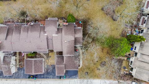 Tiny photo for 149 Brandywine Court, Vernon Hills, IL 60061 (MLS # 12589716)