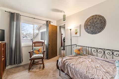 Tiny photo for 149 Brandywine Court, Vernon Hills, IL 60061 (MLS # 12589716)