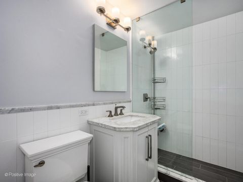 Tiny photo for 6300 N Sheridan Road #608, Chicago, IL 60660 (MLS # 12525903)