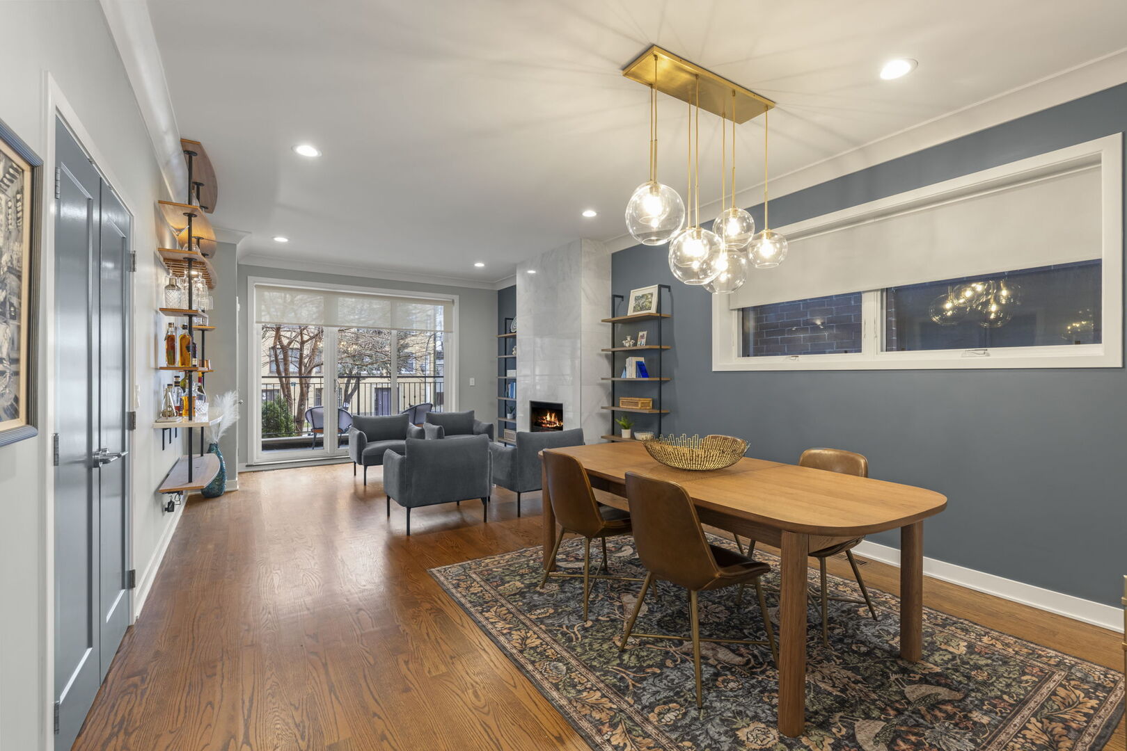 4014 N Mozart Street 1