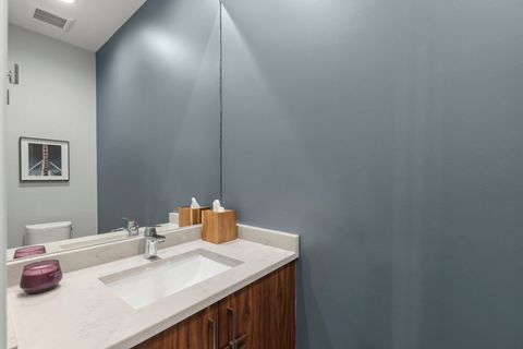 Tiny photo for 4014 N Mozart Street #1, Chicago, IL 60618 (MLS # 12588108)