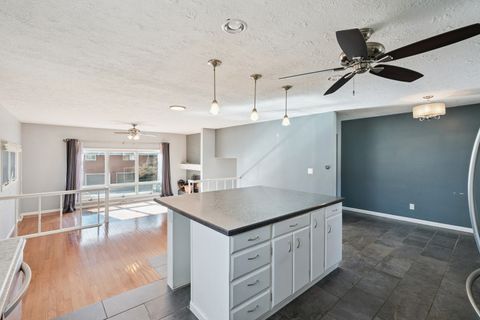 Tiny photo for 5019 34TH Avenue A, Moline, IL 61265 (MLS # 12568319)