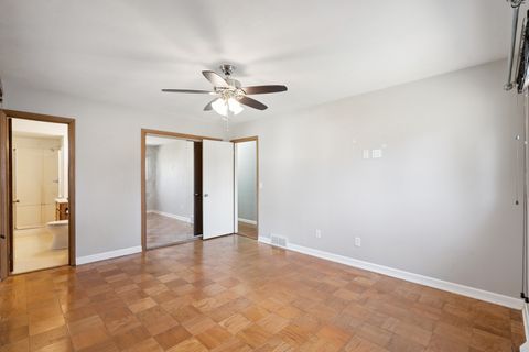 Tiny photo for 5019 34TH Avenue A, Moline, IL 61265 (MLS # 12568319)