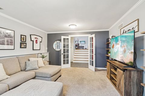 Tiny photo for 818 Bernadette Lane, Batavia, IL 60510 (MLS # 12489864)