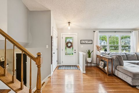 Tiny photo for 818 Bernadette Lane, Batavia, IL 60510 (MLS # 12489864)