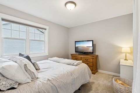 Tiny photo for 818 Bernadette Lane, Batavia, IL 60510 (MLS # 12489864)