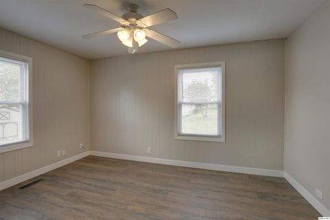 Tiny photo for 3329 Chestnut Street, Quincy, IL 62301 (MLS # 12480726)