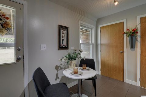 Tiny photo for 3329 Chestnut Street, Quincy, IL 62301 (MLS # 12480726)