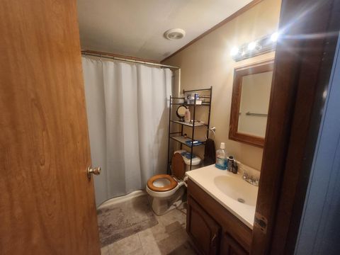 Tiny photo for 7812 STATE Street, Duquoin, IL 62832 (MLS # EB460651)