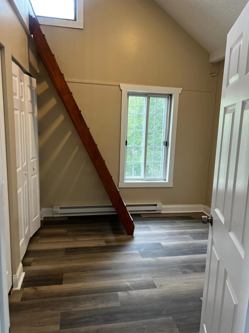 10102 Main Street 1A