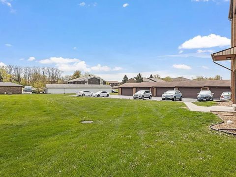 Tiny photo for 9935 El Cameno Real Drive #1A, Orland Park, IL 60462 (MLS # 12526342)