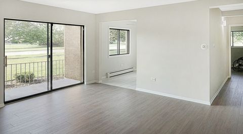 Tiny photo for 9935 El Cameno Real Drive #1A, Orland Park, IL 60462 (MLS # 12526342)