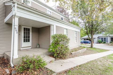 995 Bosworthfield Road Barrington IL 60010