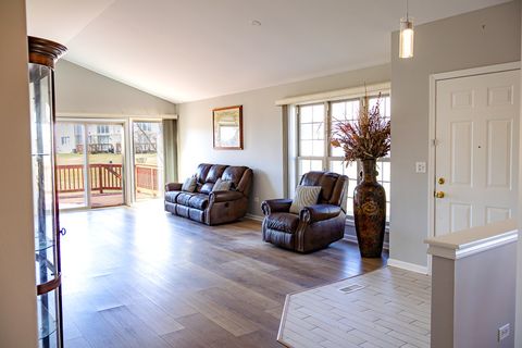 Tiny photo for 65 Aegina Court, Tinley Park, IL 60477 (MLS # 12591143)