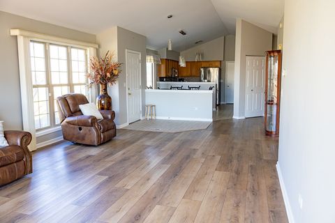 Tiny photo for 65 Aegina Court, Tinley Park, IL 60477 (MLS # 12591143)