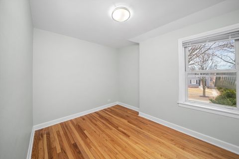 Tiny photo for 3900 Home Avenue, Stickney, IL 60402 (MLS # 12373574)