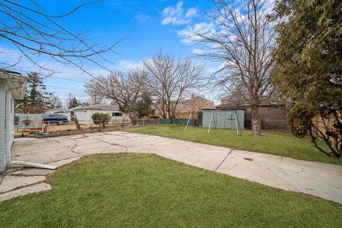 Tiny photo for 3900 Home Avenue, Stickney, IL 60402 (MLS # 12373574)