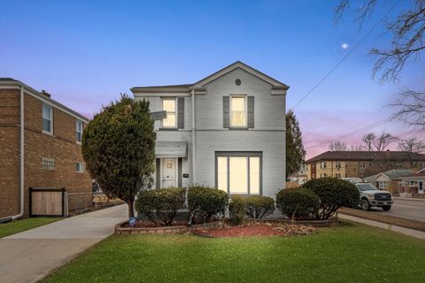 Tiny photo for 3900 Home Avenue, Stickney, IL 60402 (MLS # 12373574)